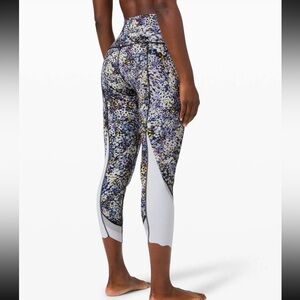 Lululemon Wunder Under Crop HR Roll Down Scallop Full On Luxtreme 23”